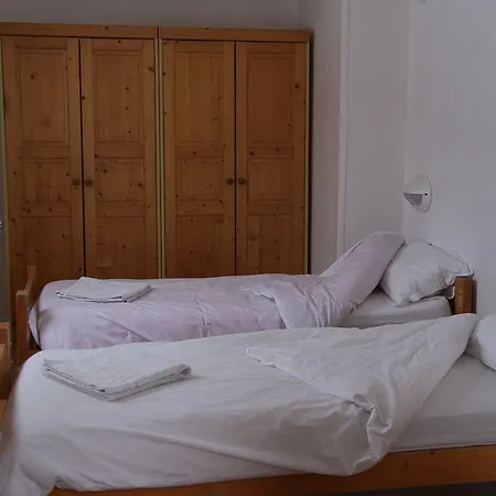 Hotel Les Clairmontelles 3*