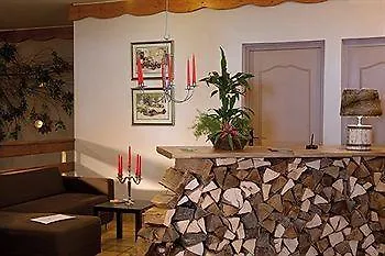 Les Clairmontelles Hotel 3*