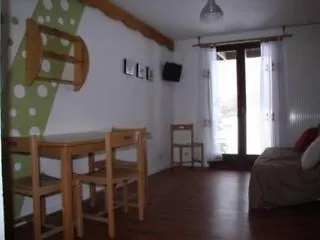 Hotel Les Clairmontelles