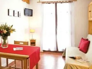 Hotel Les Clairmontelles Le Poizat